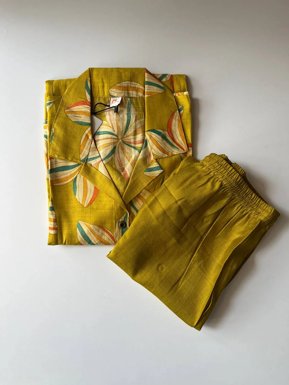 2 Pieces Set - View 2