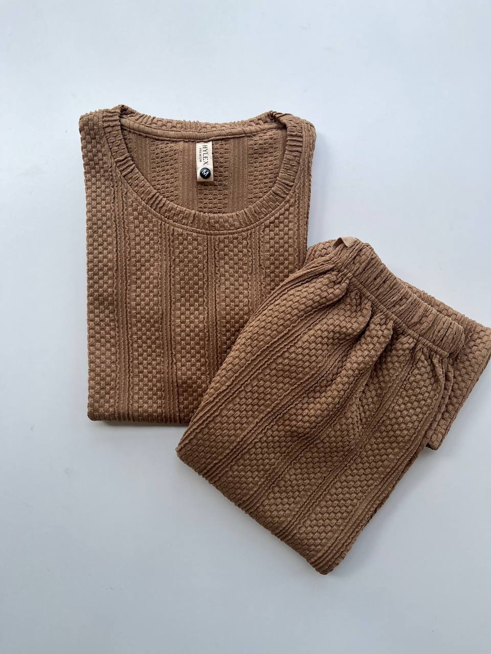 Solid Capri Set - View 2